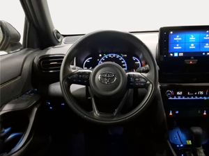 Toyota Yaris Cross 1.5 120H Premiere Edition  - Foto 10