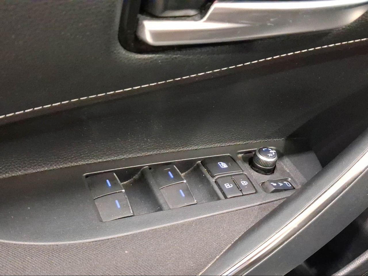 Toyota Corolla 1.8 125H ACTIVE TECH E-CVT TOU SPORT  - Foto 22