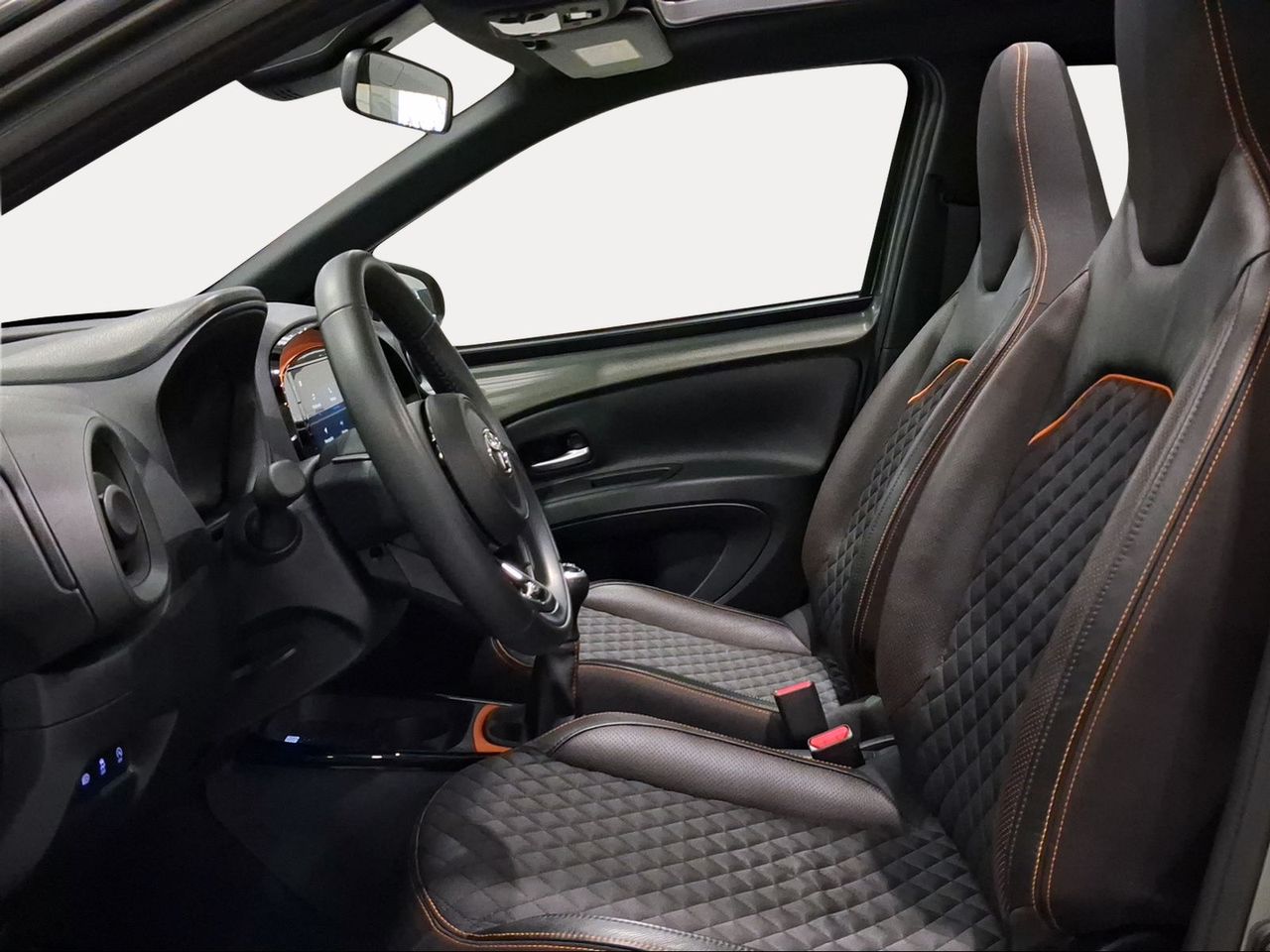 Toyota Aygo X Cross 1.0 VVT-I 72CV Limited Edition  - Foto 13