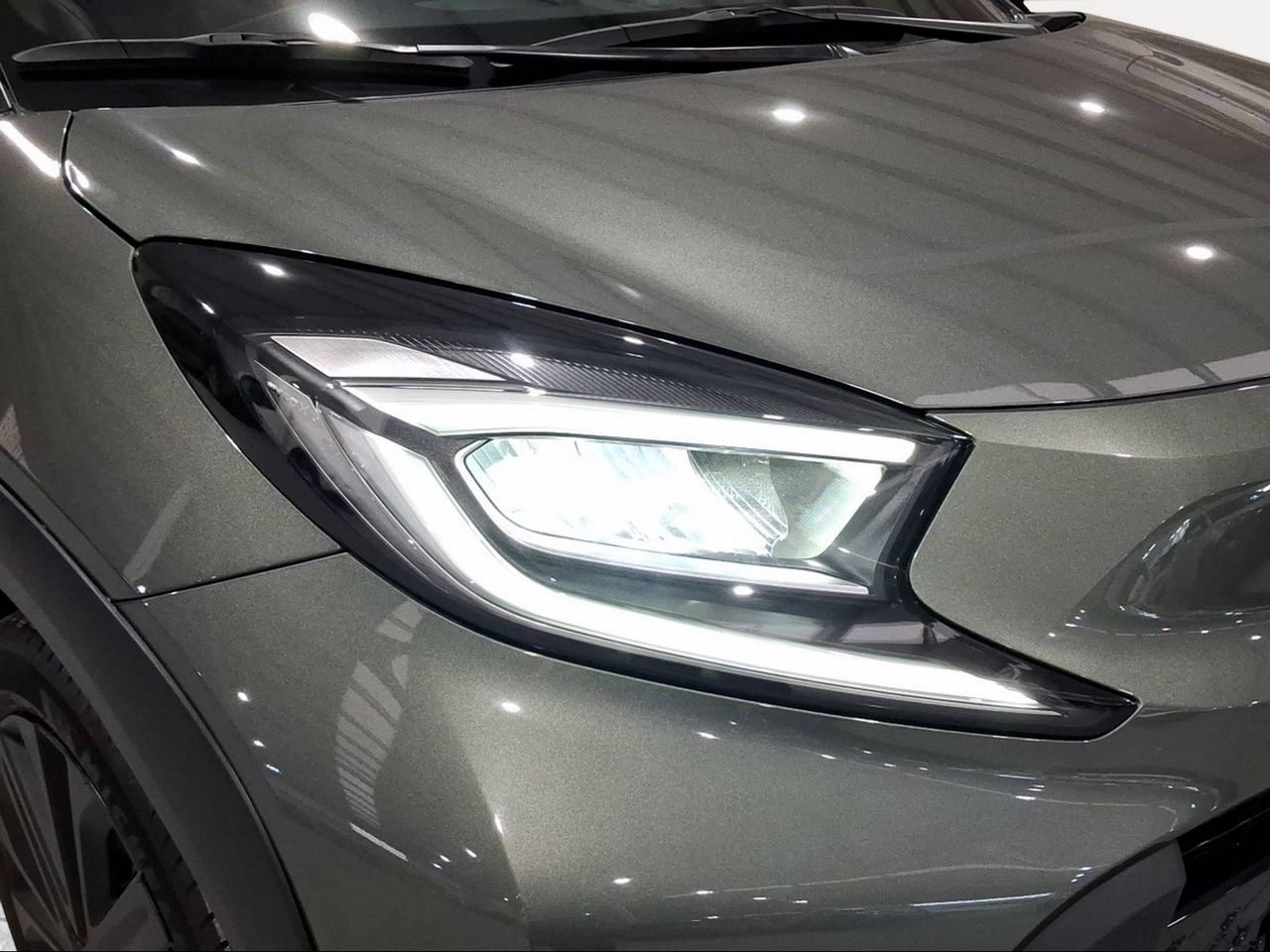 Toyota Aygo X Cross 1.0 VVT-I 72CV Limited Edition  - Foto 27