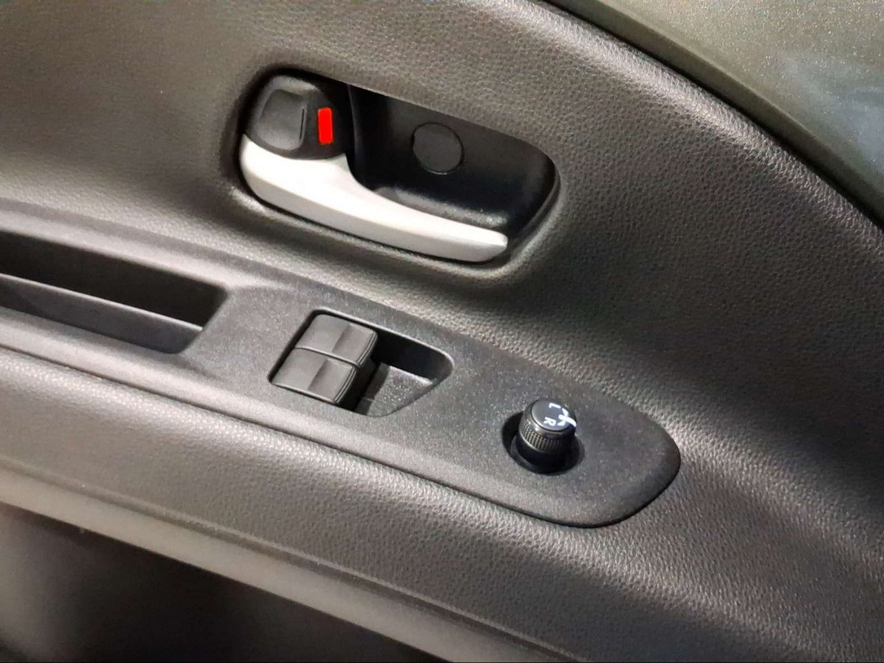 Toyota Aygo X Cross 1.0 VVT-I 72CV Limited Edition  - Foto 21