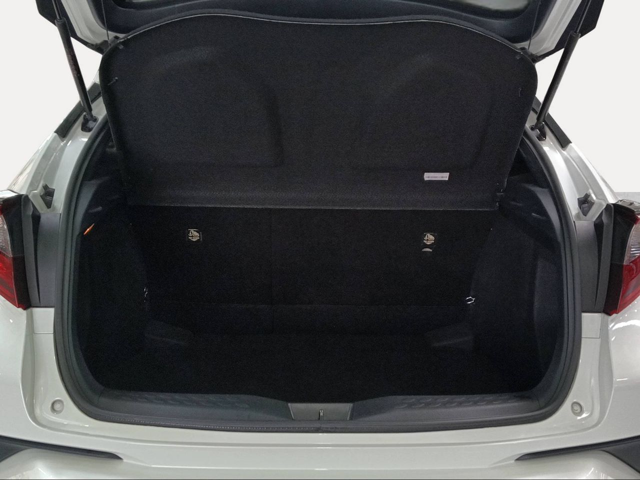 Toyota C-HR 1.8 125H Advance  - Foto 11