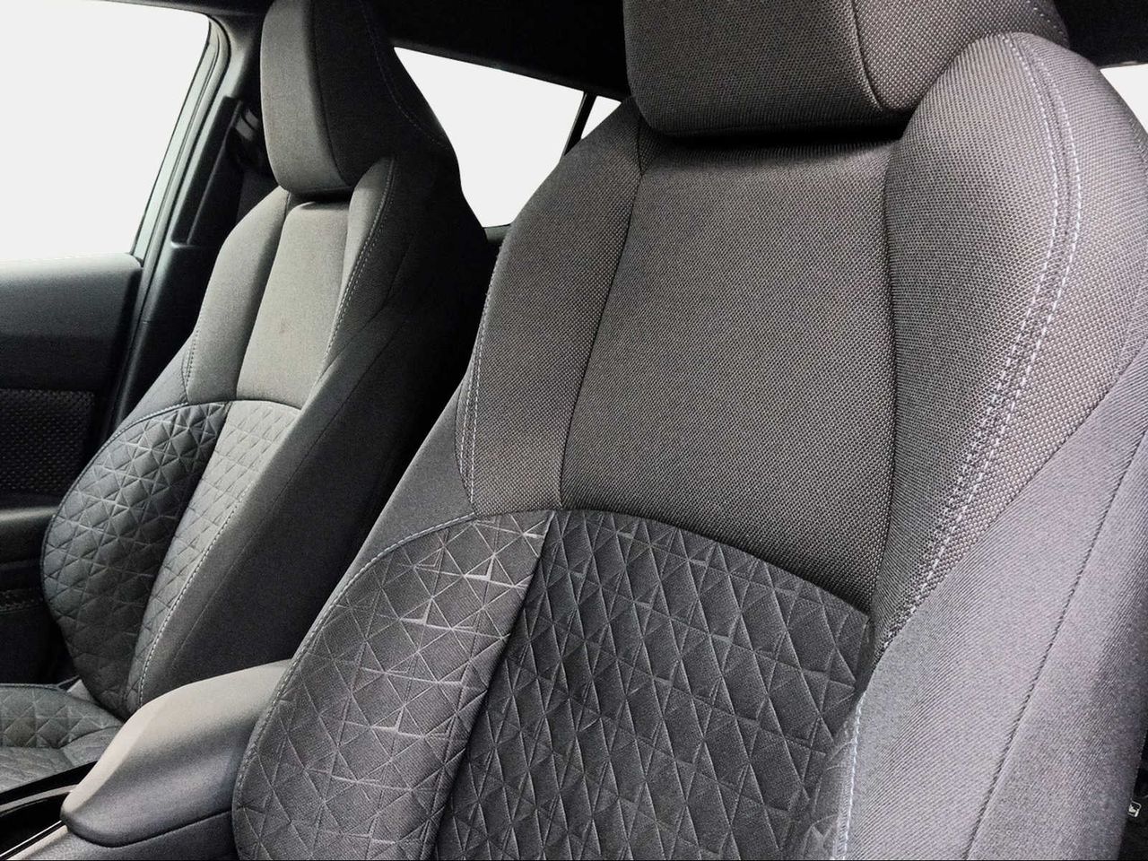 Toyota C-HR 1.8 125H Advance  - Foto 23