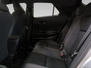 Toyota C-HR 2.0 220PH Advance  - Foto 12