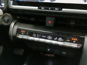 Toyota C-HR 2.0 220PH Advance  - Foto 21