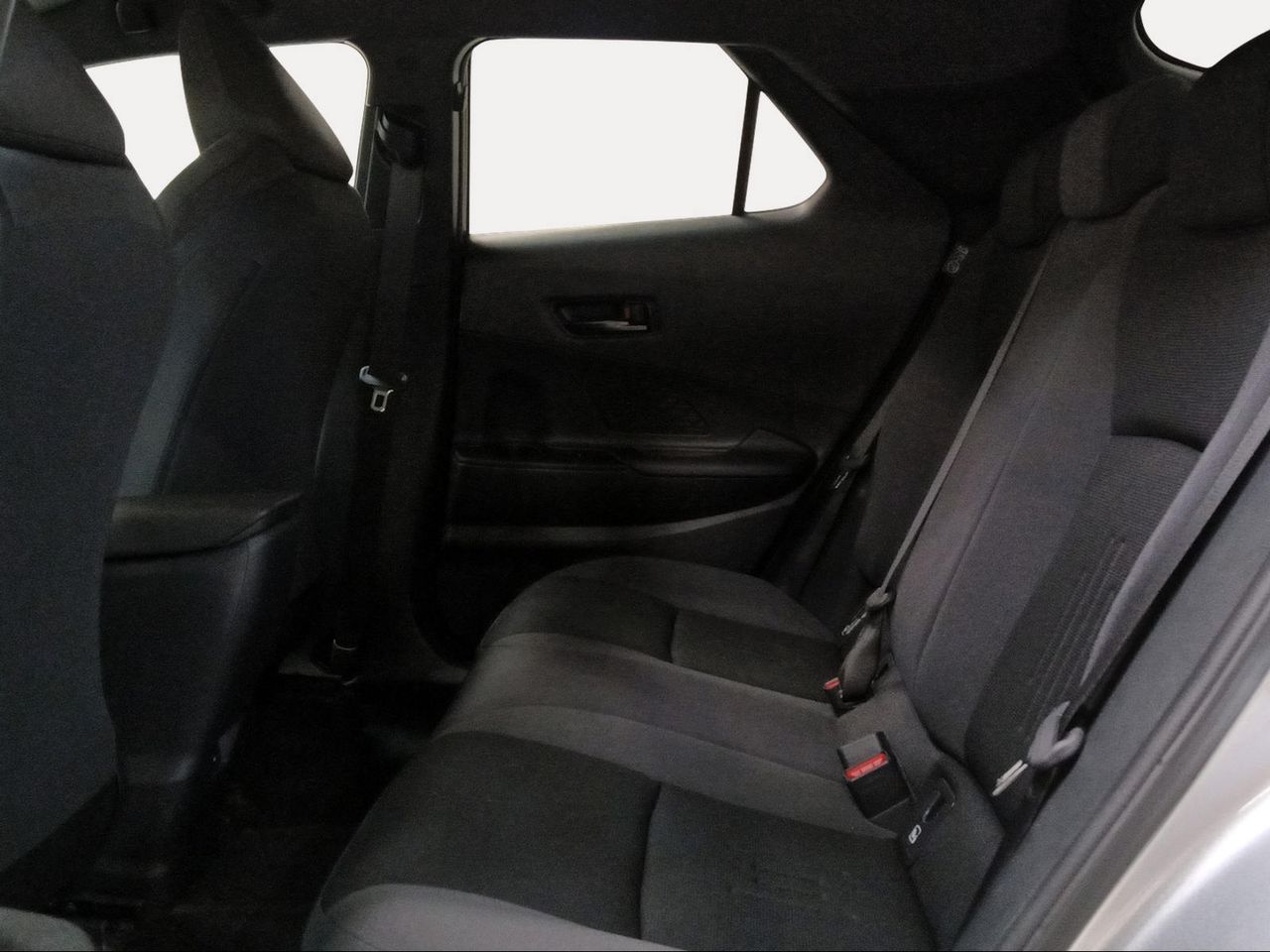 Toyota C-HR 2.0 220PH Advance  - Foto 12