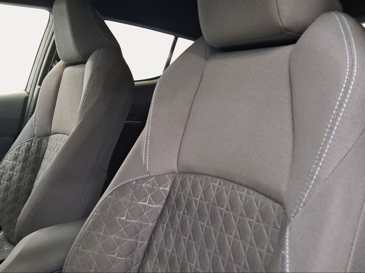 Toyota C-HR 1.8 125H Advance  - Foto 22