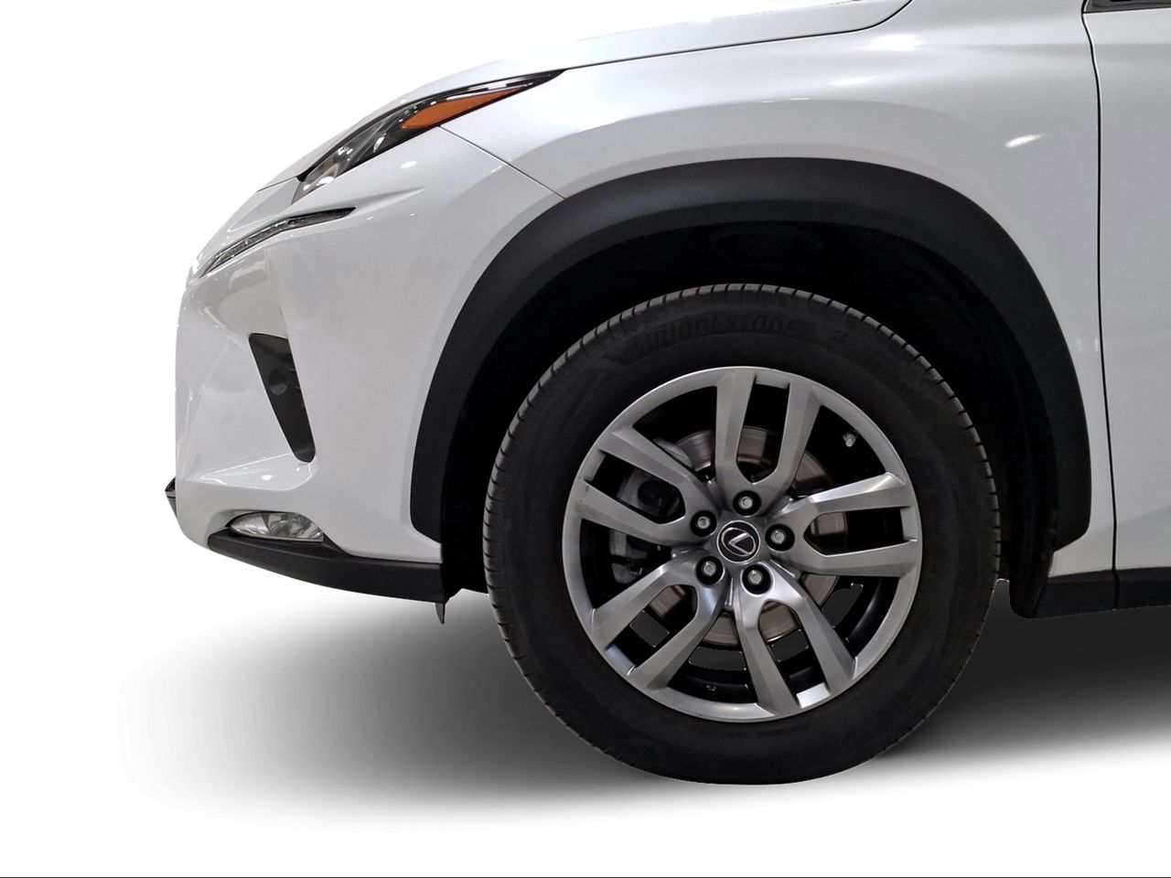 Lexus NX 2.5 300h Executive Navigation 4WD  - Foto 11