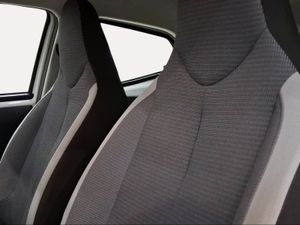 Toyota Aygo 1.0 70 x-play  - Foto 22