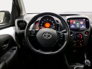 Toyota Aygo 1.0 70 x-play  - Foto 10