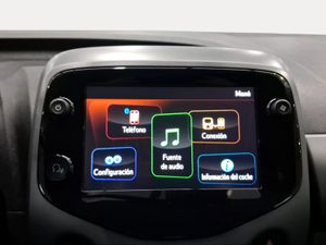 Toyota Aygo 1.0 70 x-play  - Foto 16