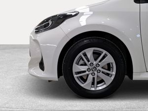 Toyota Yaris 1.5 120H Active Tech  - Foto 17