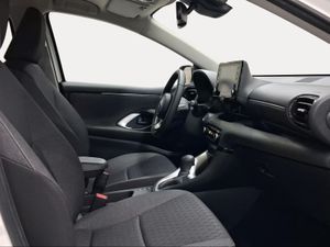 Toyota Yaris 1.5 120H Active Tech  - Foto 7