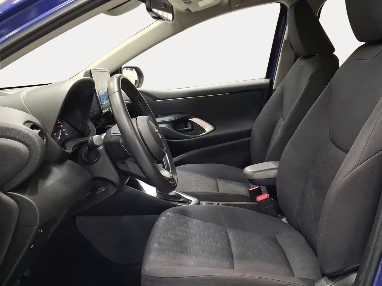 Toyota Yaris 1.5 120H Active Plus  - Foto 13