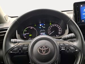 Toyota Yaris 1.5 120H Active Plus  - Foto 14