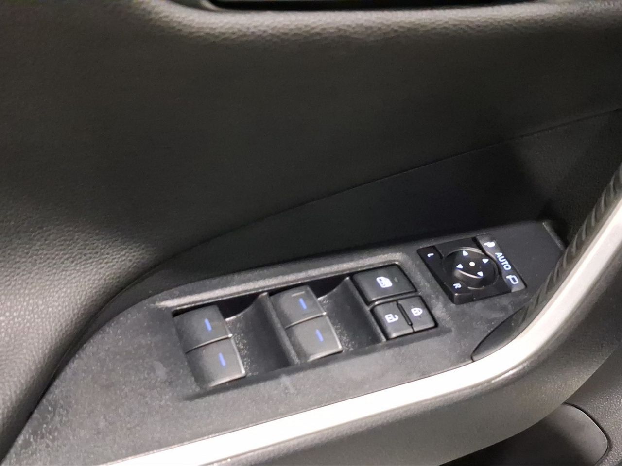 Toyota Rav4 2.5l 220H Advance  - Foto 23