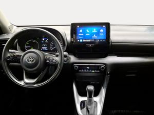 Toyota Yaris 1.5 120H Active Plus  - Foto 9