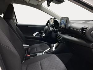 Toyota Yaris 1.5 120H Active Plus  - Foto 7