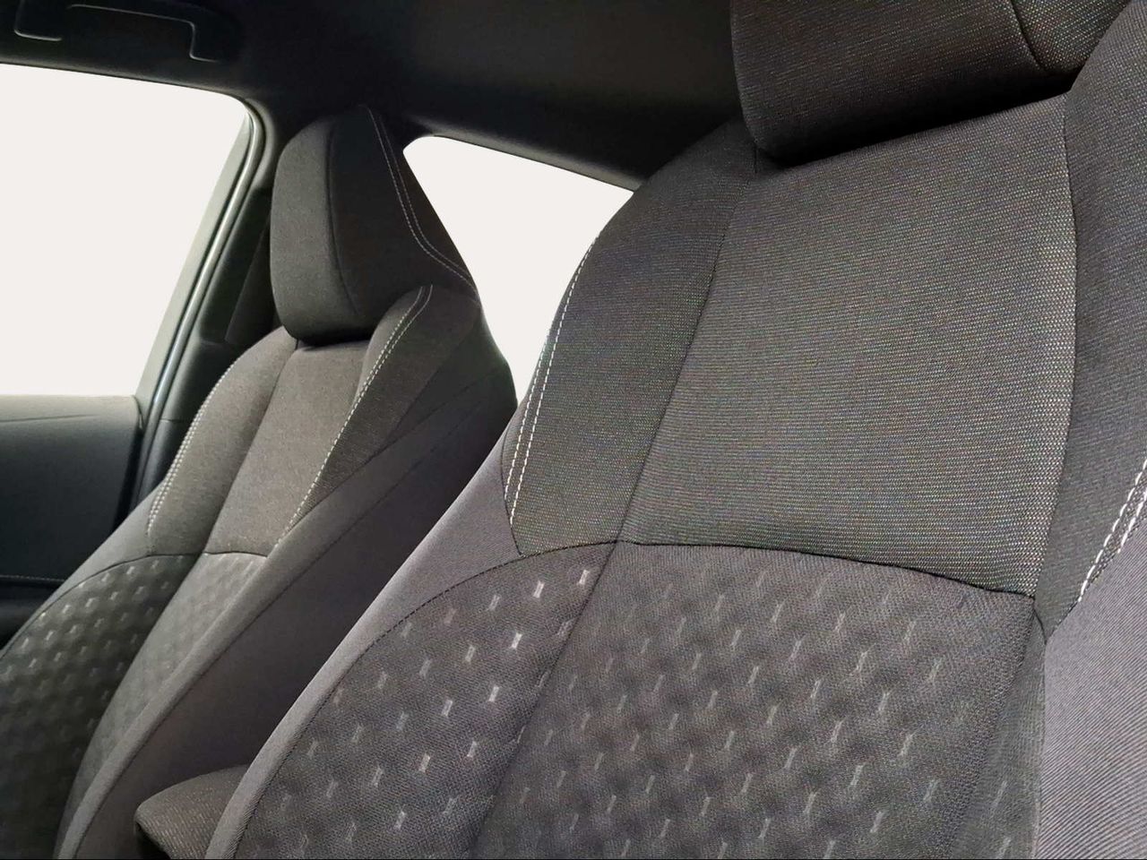 Toyota Corolla 140H Active Plus  - Foto 23