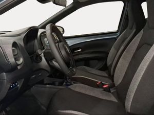 Toyota Aygo X Cross 1.0 VVT-I 72CV Play  - Foto 13