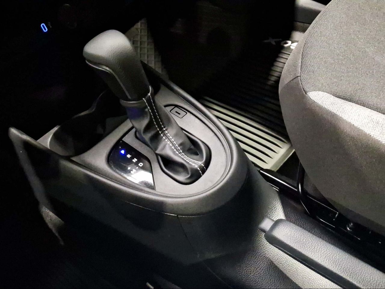 Toyota Aygo X Cross 1.0 VVT-I 72CV Play  - Foto 22