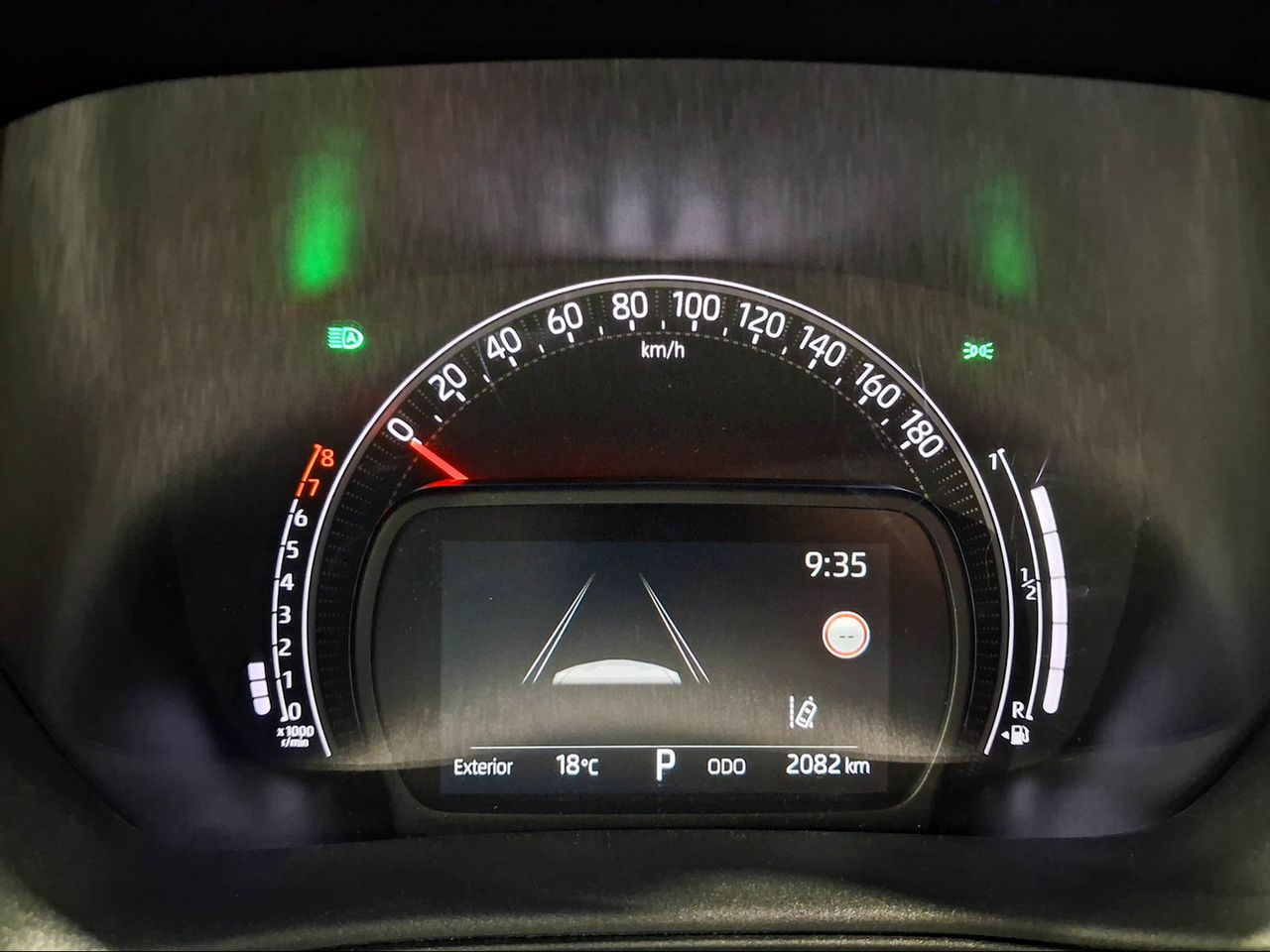 Toyota Aygo X Cross 1.0 VVT-I 72CV Play  - Foto 15