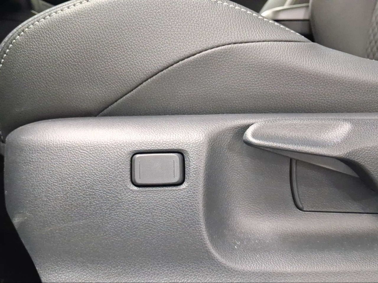 Toyota Yaris 1.5 120H Style  - Foto 22