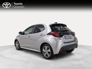 Toyota Yaris 1.5 120H Active Plus  - Foto 3