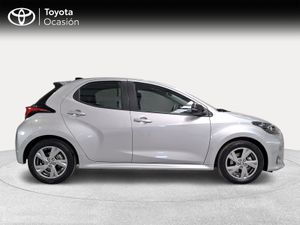 Toyota Yaris 1.5 120H Active Plus  - Foto 18