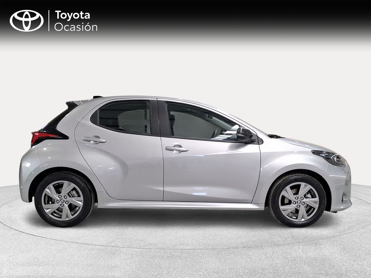 Toyota Yaris 1.5 120H Active Plus  - Foto 18