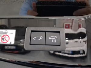 Toyota C-HR 2.0 220PH GR Sport Edition  - Foto 29