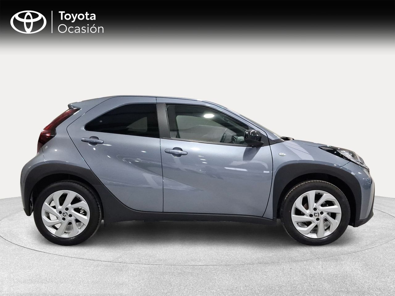 Toyota Aygo X Cross 1.0 VVT-I 72CV Play  - Foto 18