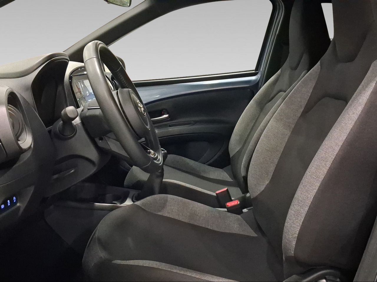 Toyota Aygo X Cross 1.0 VVT-I 72CV Play  - Foto 13