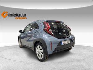 Toyota Aygo X Cross 1.0 VVT-I 72CV Play  - Foto 3