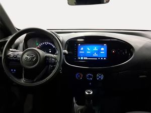 Toyota Aygo X Cross 1.0 VVT-I 72CV Play  - Foto 9