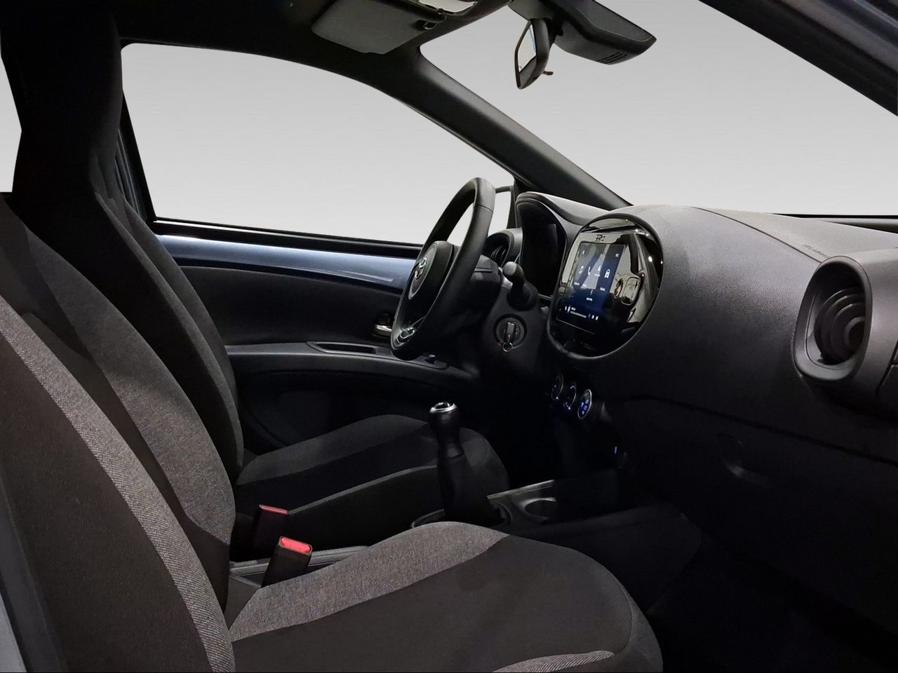 Toyota Aygo X Cross 1.0 VVT-I 72CV Play  - Foto 7
