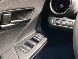 Toyota C-HR 1.8 140H Advance  - Foto 23