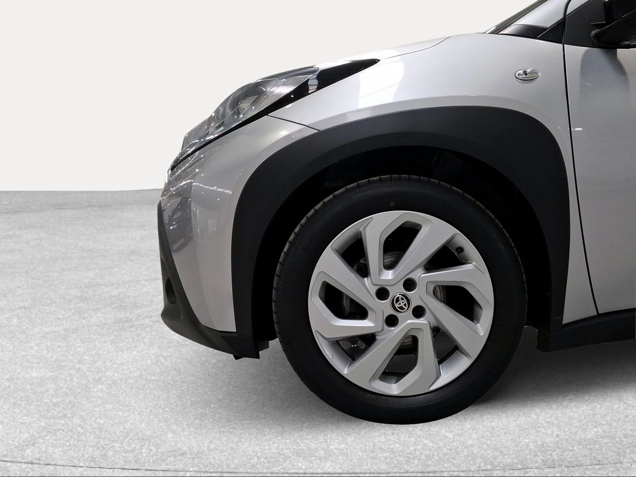 Toyota Aygo X Cross 1.0 VVT-I 72CV Play  - Foto 17