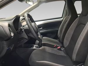 Toyota Aygo X Cross 1.0 VVT-I 72CV Play  - Foto 13