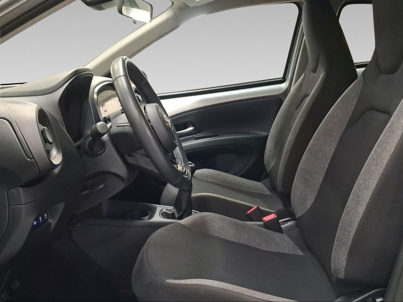 Toyota Aygo X Cross 1.0 VVT-I 72CV Play  - Foto 13