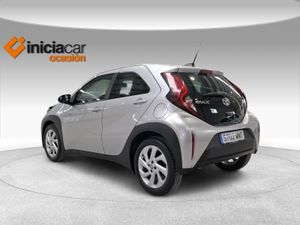 Toyota Aygo X Cross 1.0 VVT-I 72CV Play  - Foto 3