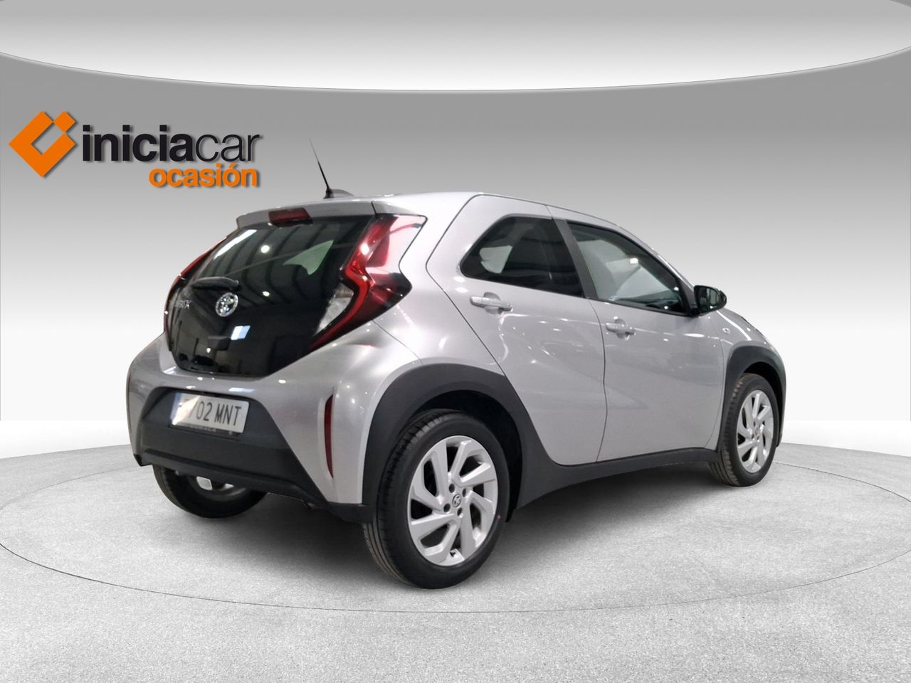 Toyota Aygo X Cross 1.0 VVT-I 72CV Play  - Foto 19