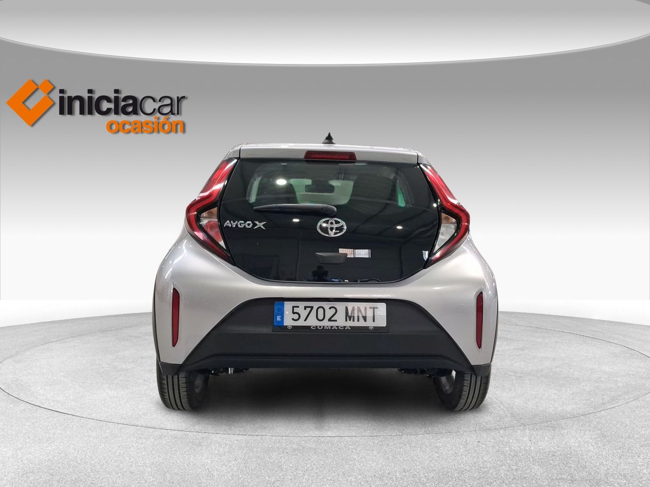 Toyota Aygo X Cross 1.0 VVT-I 72CV Play  - Foto 5