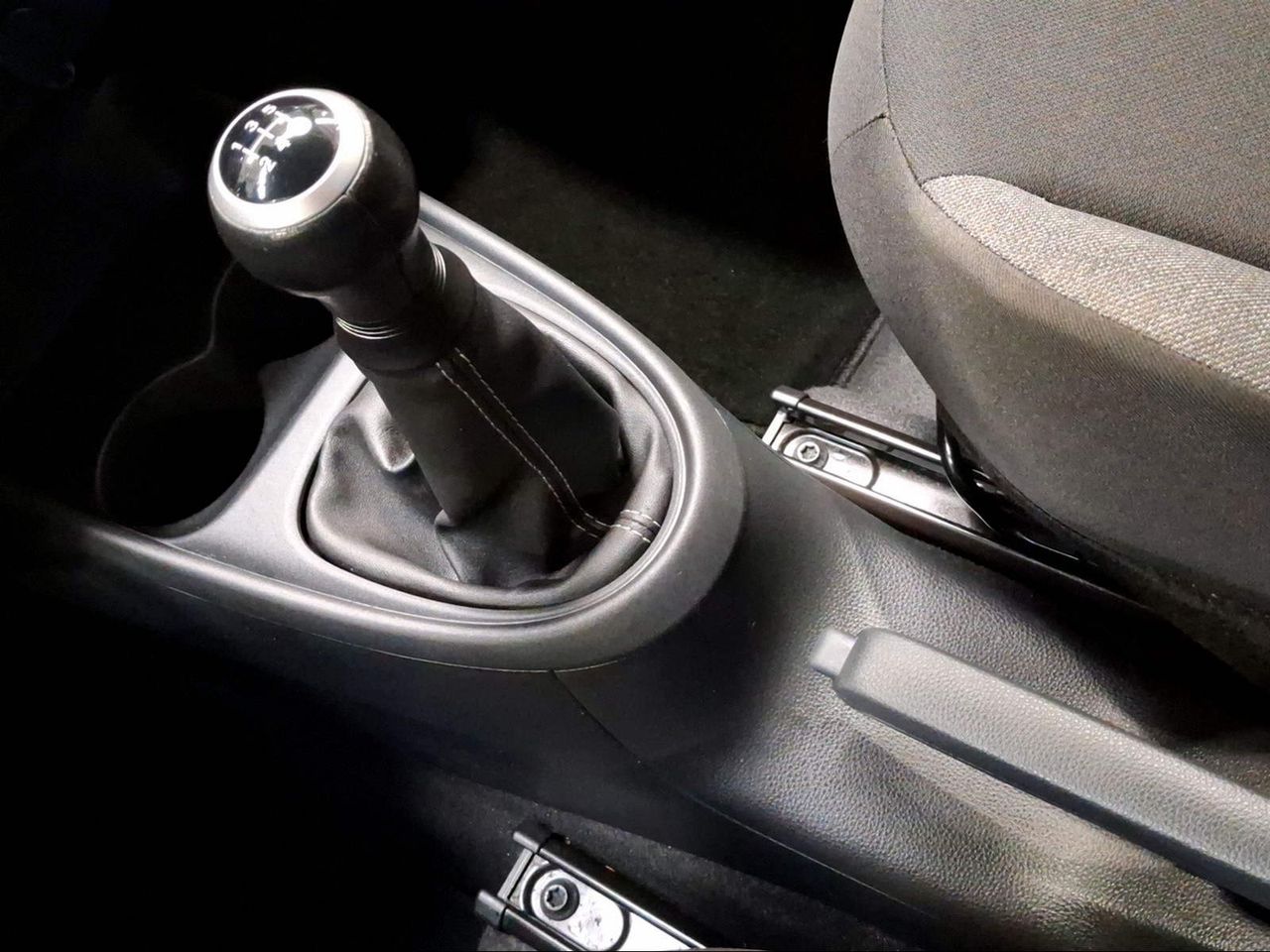 Toyota Aygo X Cross 1.0 VVT-I 72CV Play  - Foto 23