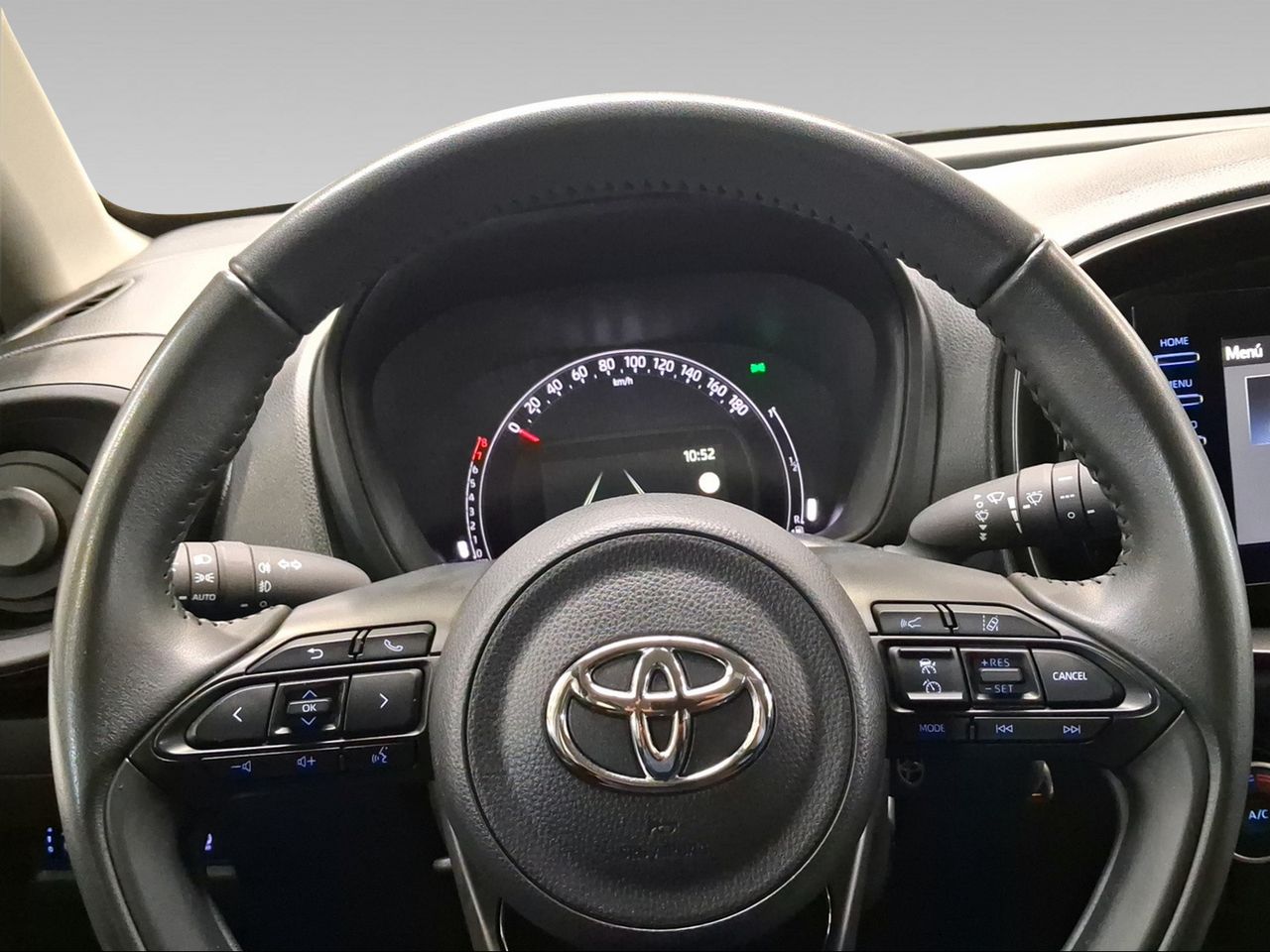 Toyota Aygo X Cross 1.0 VVT-I 72CV Play  - Foto 14