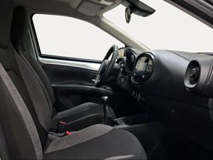 Toyota Aygo X Cross 1.0 VVT-I 72CV Play  - Foto 7