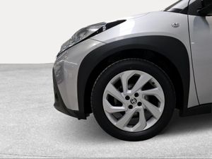 Toyota Aygo X Cross 1.0 VVT-I 72CV Play  - Foto 17