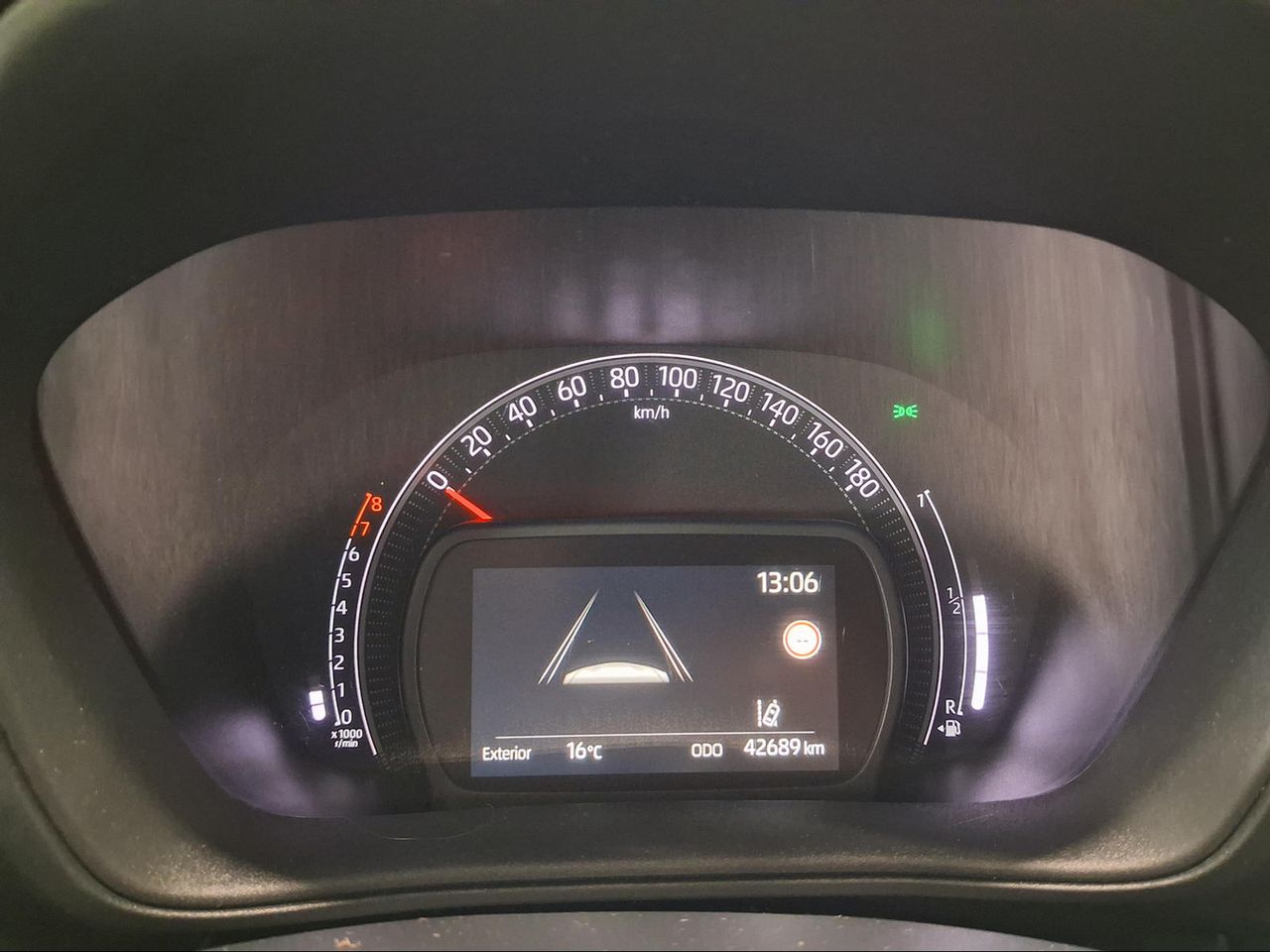 Toyota Aygo X Cross 1.0 VVT-I 72CV Play  - Foto 15