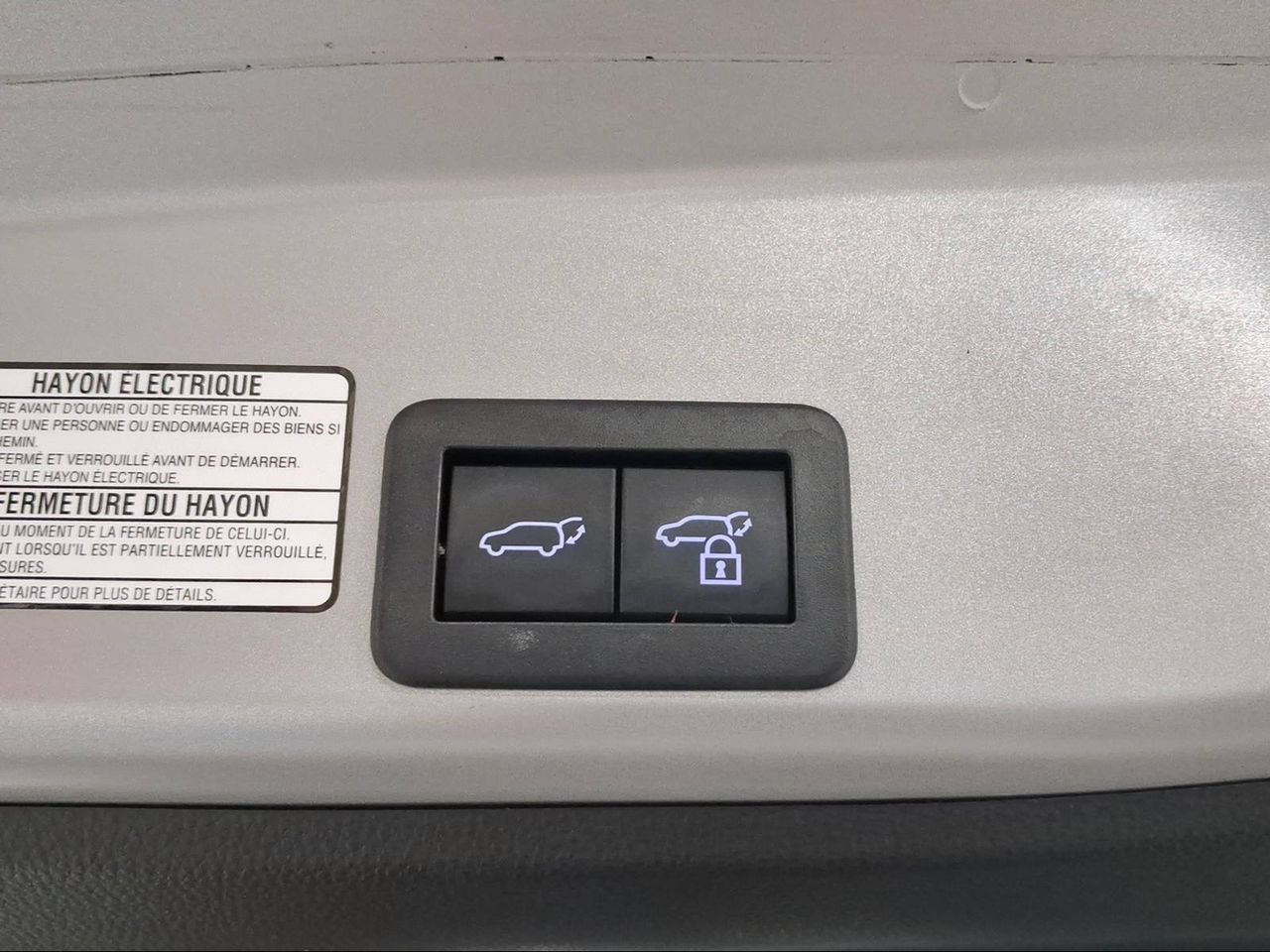 Toyota Yaris Cross 1.5 120H Style Plus  - Foto 26