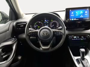 Toyota Yaris 1.5 120H Active Plus  - Foto 10